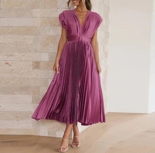 Elke | Stilvolles Und Bequemes Plissiertes Kleid - Elle Zürich