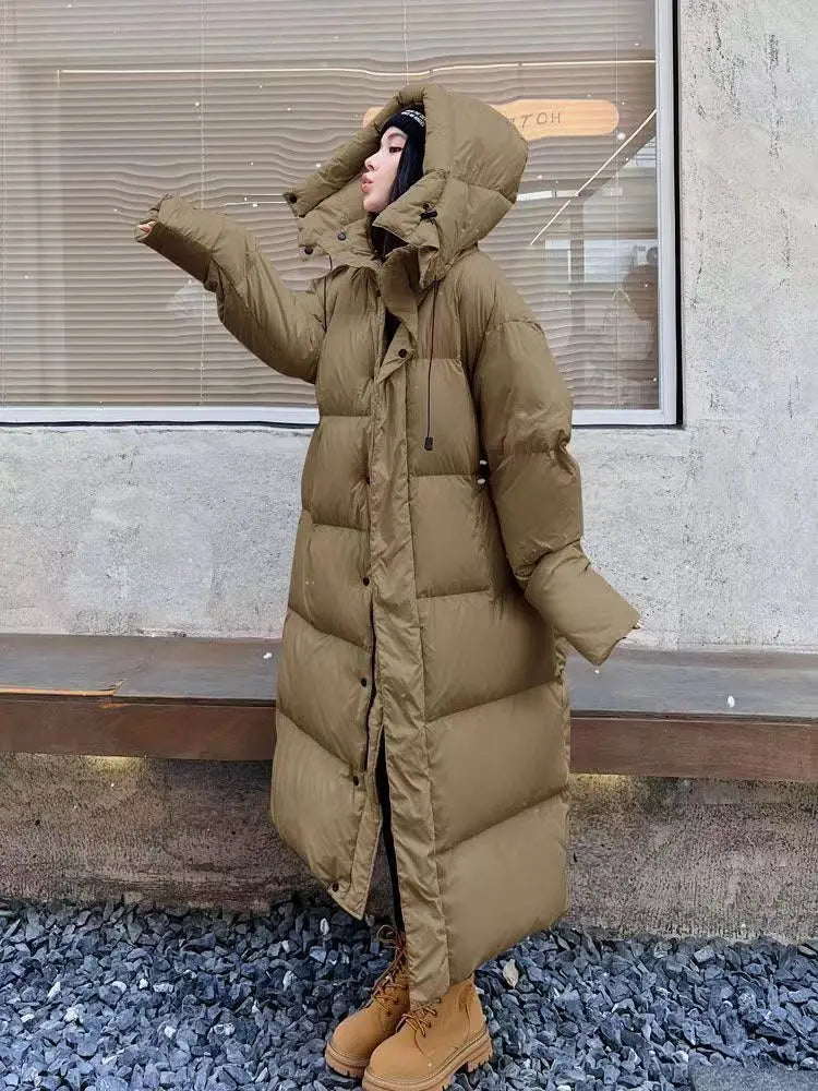 Christa | Damen Winter Steppmantel mit Kapuze - Elle Zürich