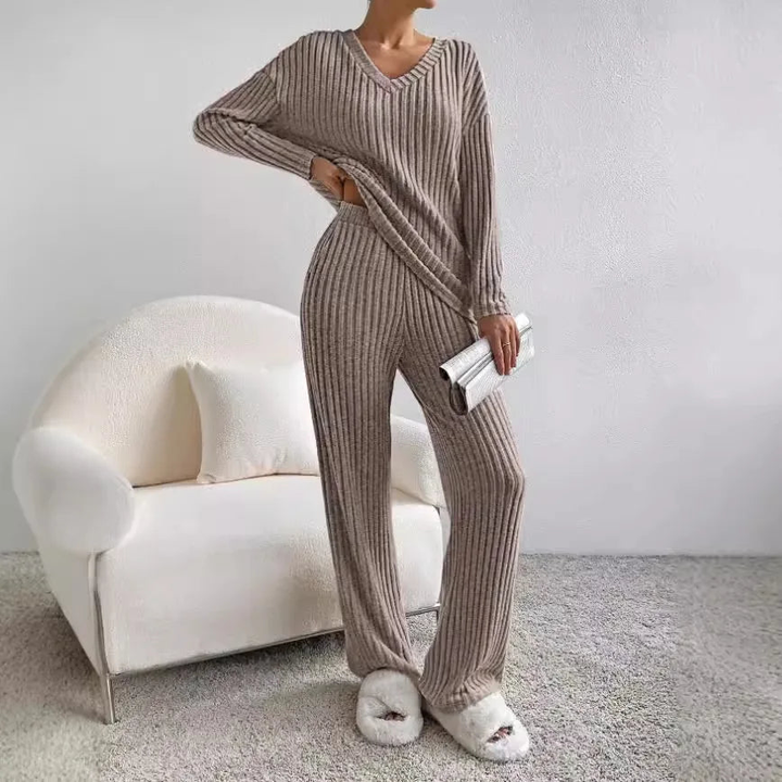 Kerstin | Stilvolles Freizeit-Strickset - Elle Zürich