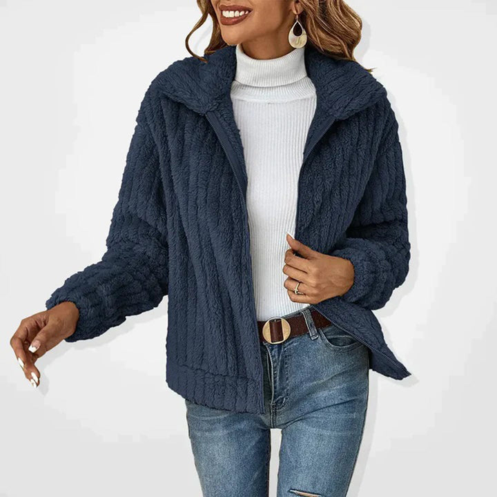 Karin | Stylische Flauschige Jacke Für Damen - Elle Zürich