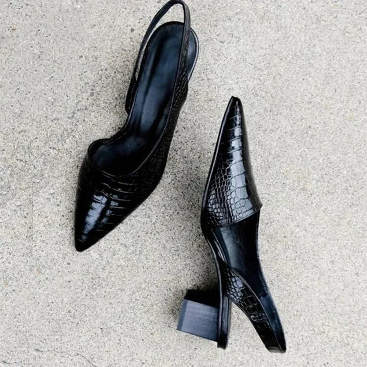 Jana | Schicke Pumps mit Spitzem Absatz - Elle Zürich