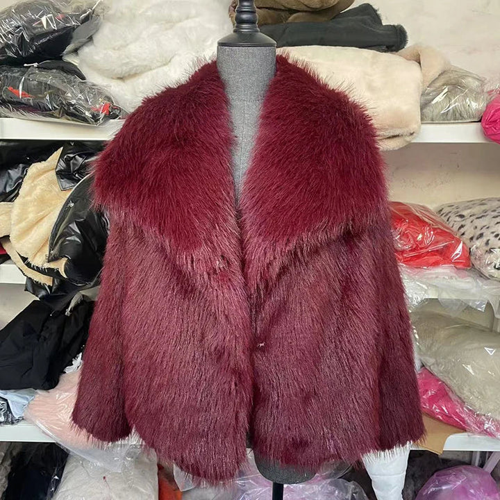 Angela | Damen Kurze Kunstpelz Wintermode Jacke