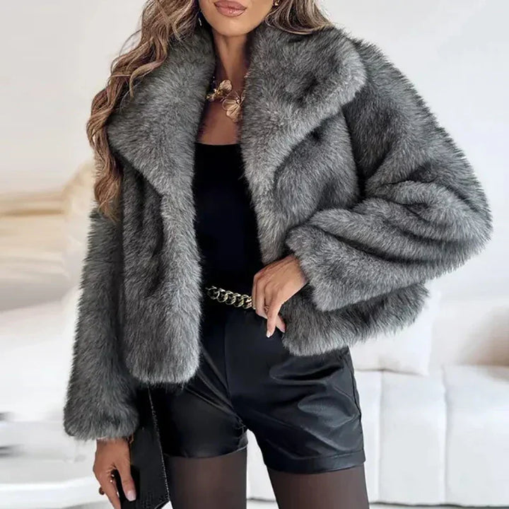 Angela | Damen Kurze Kunstpelz Wintermode Jacke