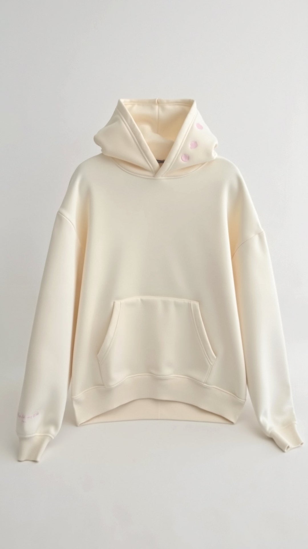 Annika | Damen Kapuzenpullover mit Tropenmuster und Kängurutasche - Elle Zürich