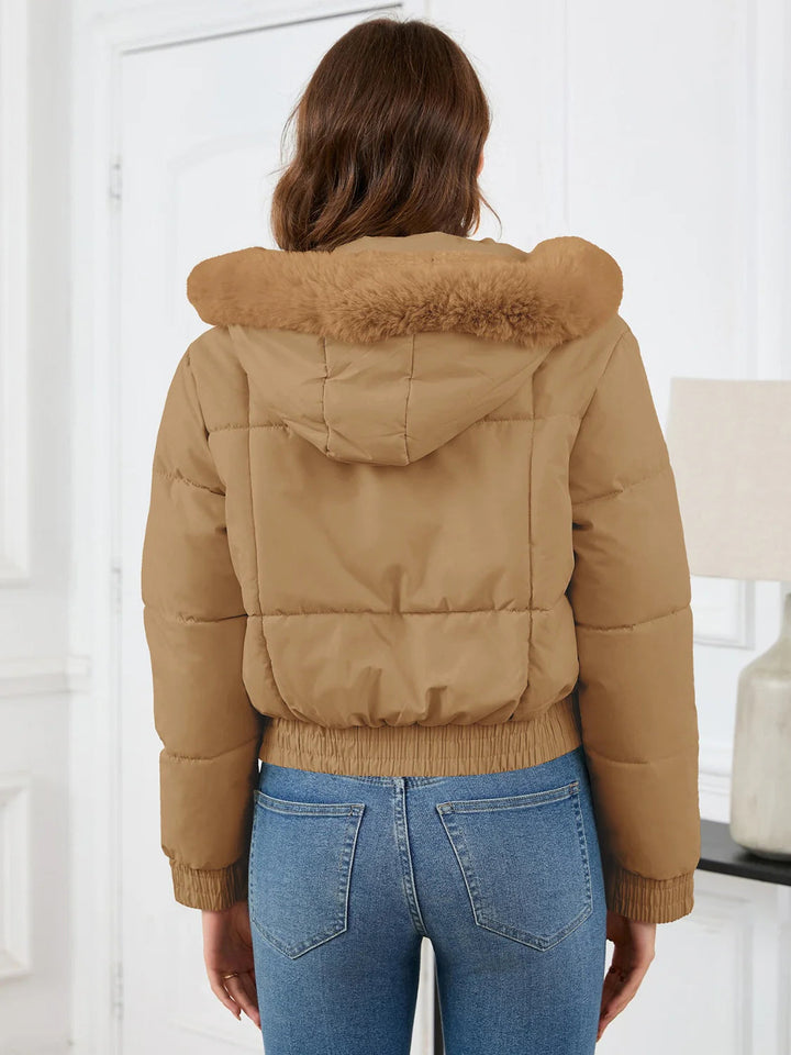 Anja | Damen Winter-Pufferjacke mit Kunstfellkapuze - Elle Zürich