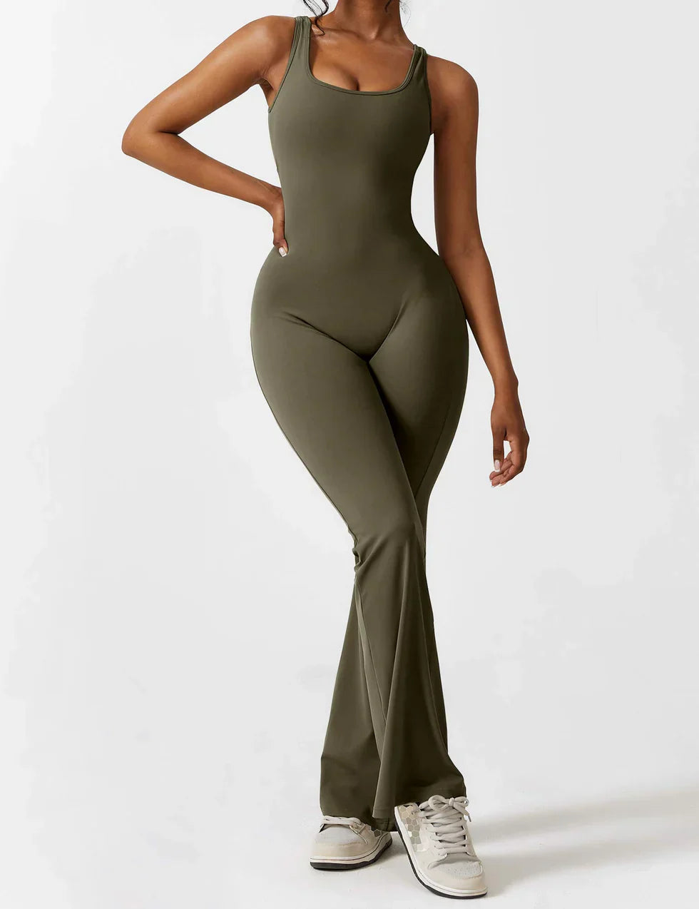 Edith | Eleganter Jumpsuit mit Ausgestelltem Rückenausschnitt - Elle Zürich