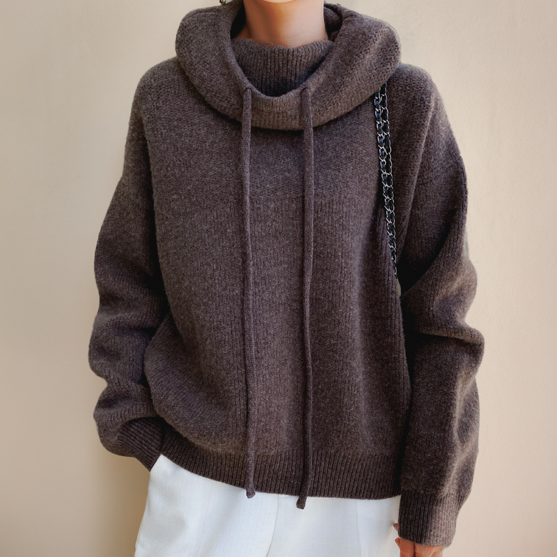 Nicole | Damen Winterpullover mit Kapuze und lockerem Schnitt - Elle Zürich
