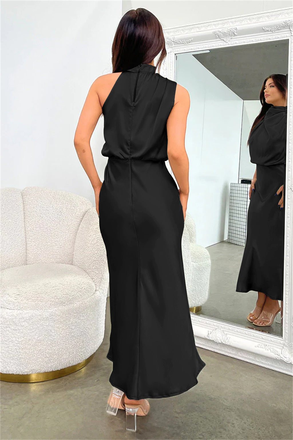 Claudia | Elegantes Halterneck Satin Kleid - Elle Zürich