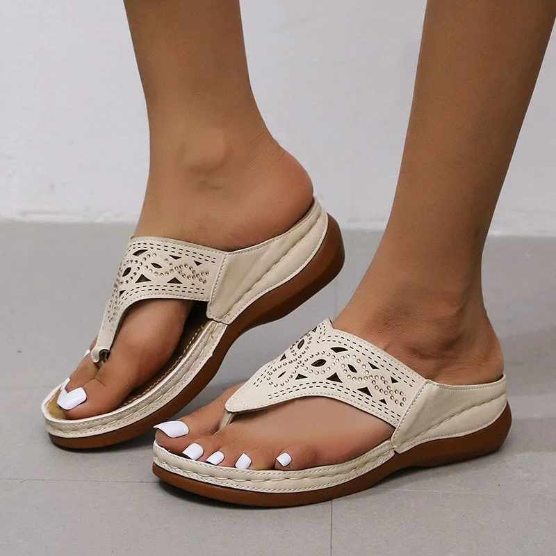 Christa | Bequeme Verzierte Sandalen - Elle Zürich