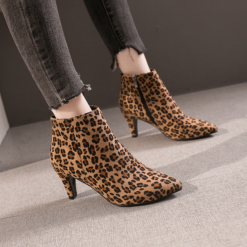 Emma | Damen Winter Stiefeletten mit Spitzem Zeh - Elle Zürich