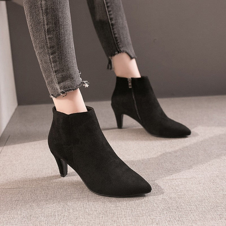 Emma | Damen Winter Stiefeletten mit Spitzem Zeh - Elle Zürich