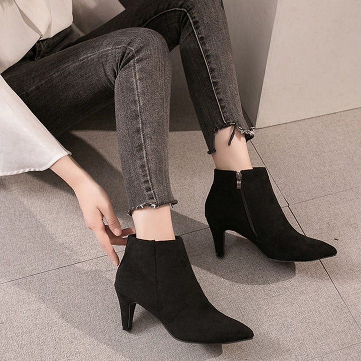 Emma | Damen Winter Stiefeletten mit Spitzem Zeh - Elle Zürich