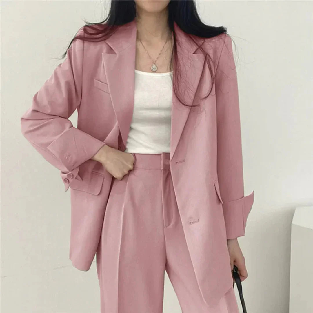 Karin | Damen Oversize Blazer und Hose mit weitem Bein - Elle Zürich