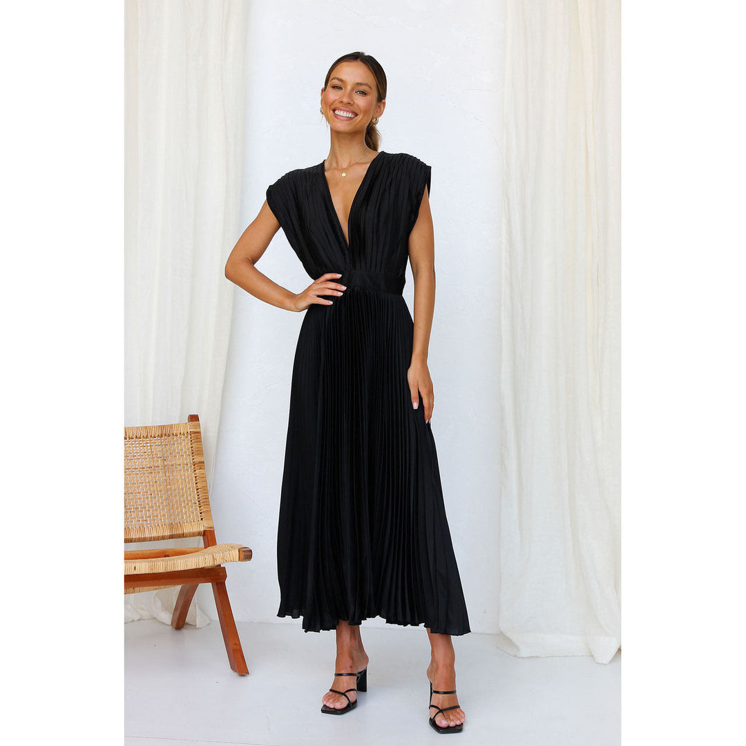 Regine | Elegantes Plissiertes Langkleid - Elle Zürich