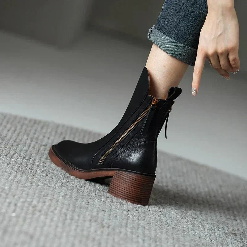 Petra | Stilvolle Stiefeletten mit Reißverschluss - Elle Zürich