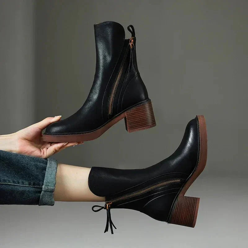 Petra | Stilvolle Stiefeletten mit Reißverschluss - Elle Zürich