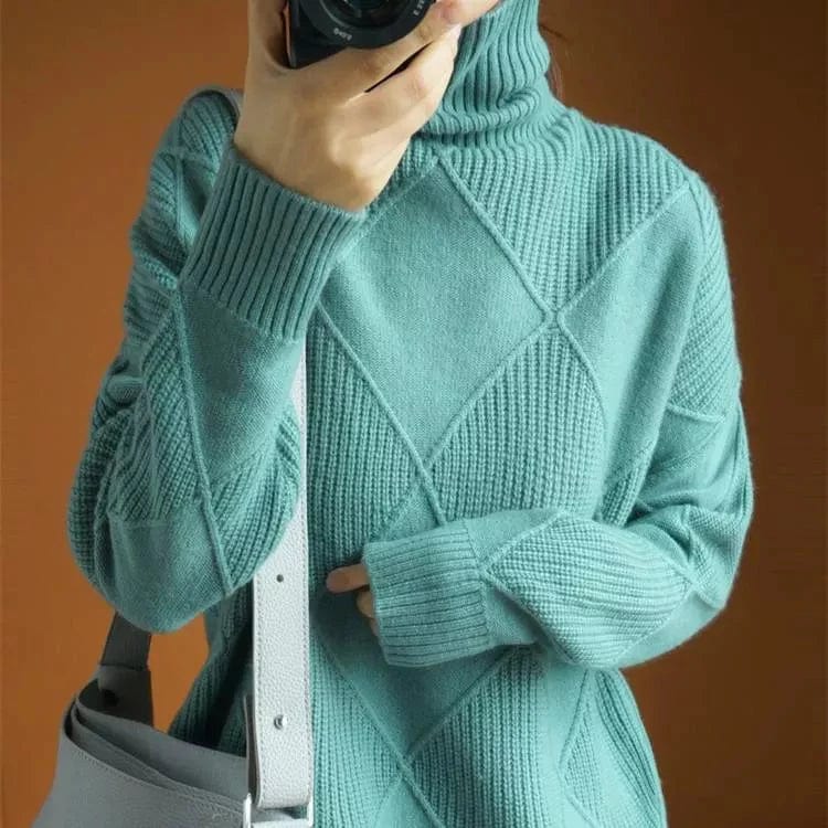 Carolin | Damen Rollkragenpullover mit geometrischem Strickmuster - Elle Zürich
