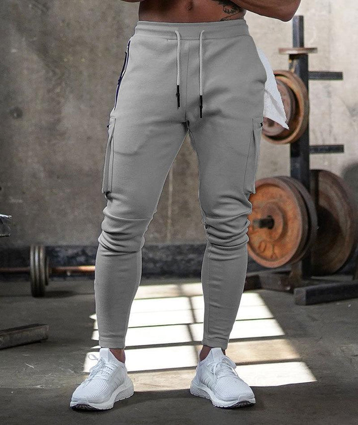 Jan | Herren Tapered Cargo Jogginghose mit Reißverschlusstaschen - Elle Zürich
