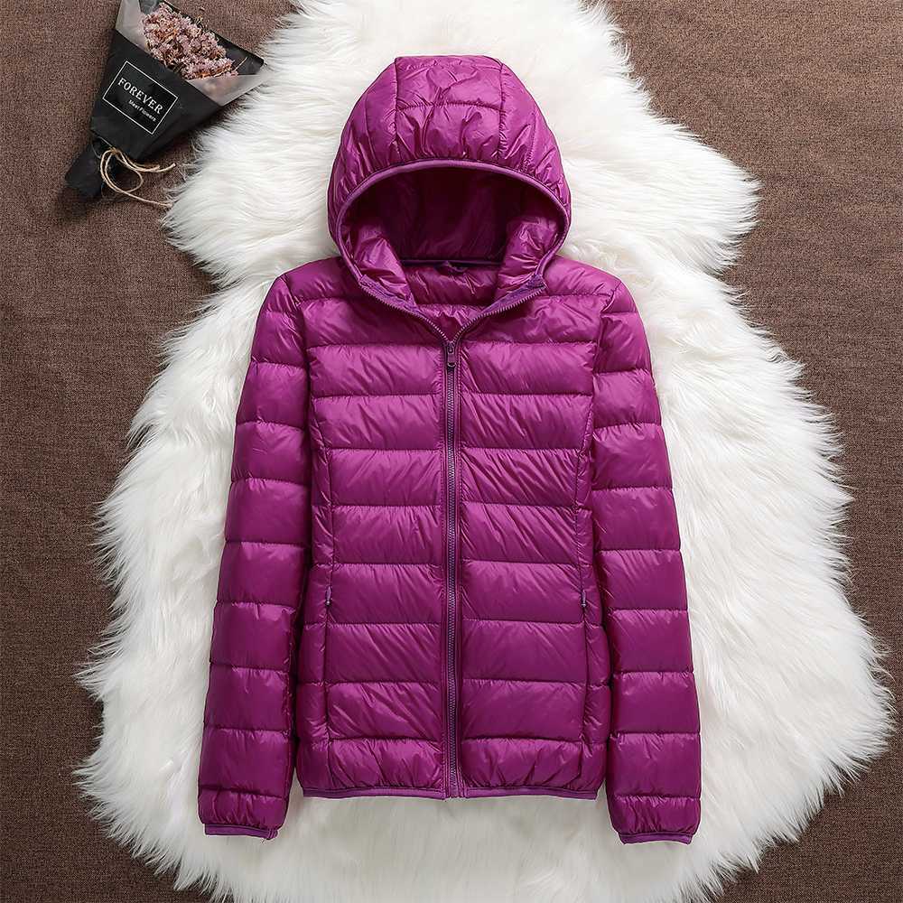 Jasmin | Damen Winter Steppjacke mit Kapuze - Elle Zürich