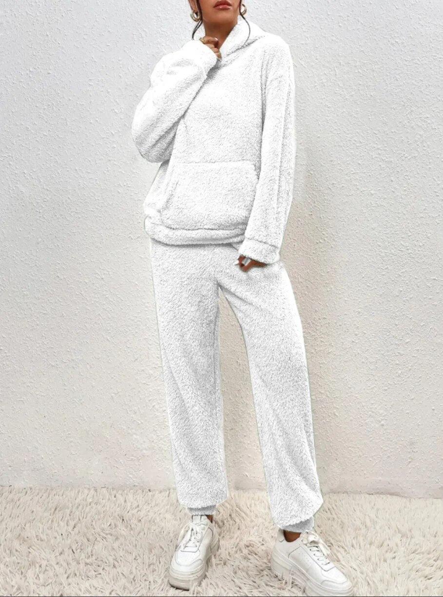 Pauline | Damen Locker Geschnittenes Hoodie-Pyjama-Set