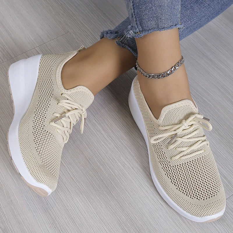Elfriede | Damen Atmungsaktiver Mesh Plateau Walking Sneaker - Elle Zürich