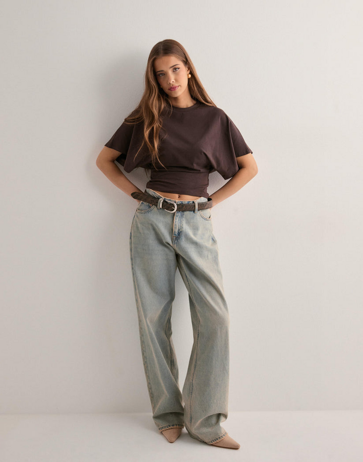 Gabriela | Trendiges T-Shirt mit Weiten Ärmeln - Elle Zürich