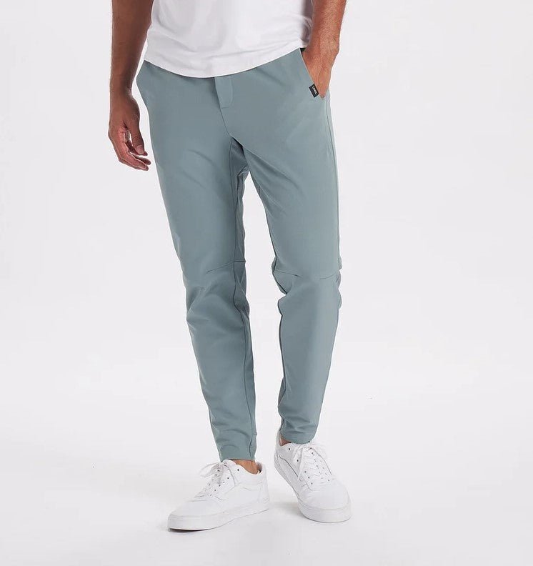 Georg | Herren Slim Fit Tapered Jogginghose - Elle Zürich