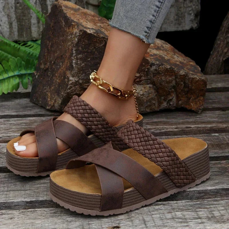 Jasmin | Stilvolle und lässige Plateau-Sandalen - Elle Zürich