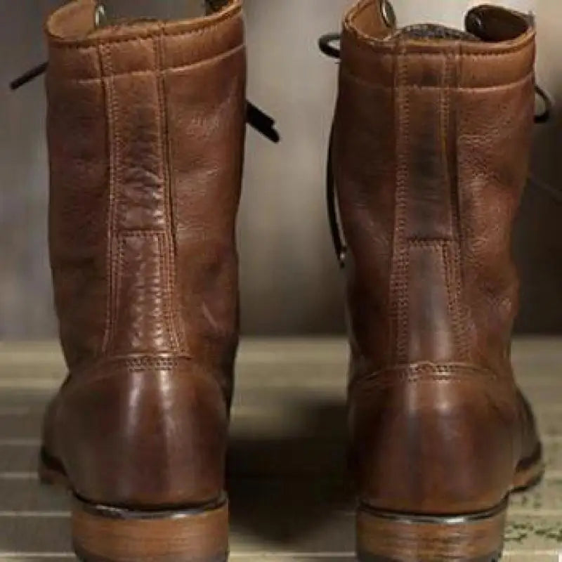 Helga | Stylische Hohe Braune Damenstiefel - Elle Zürich