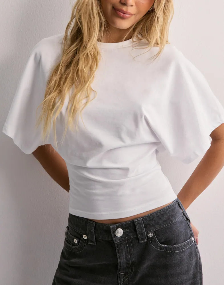 Gabriela | Trendiges T-Shirt mit Weiten Ärmeln - Elle Zürich