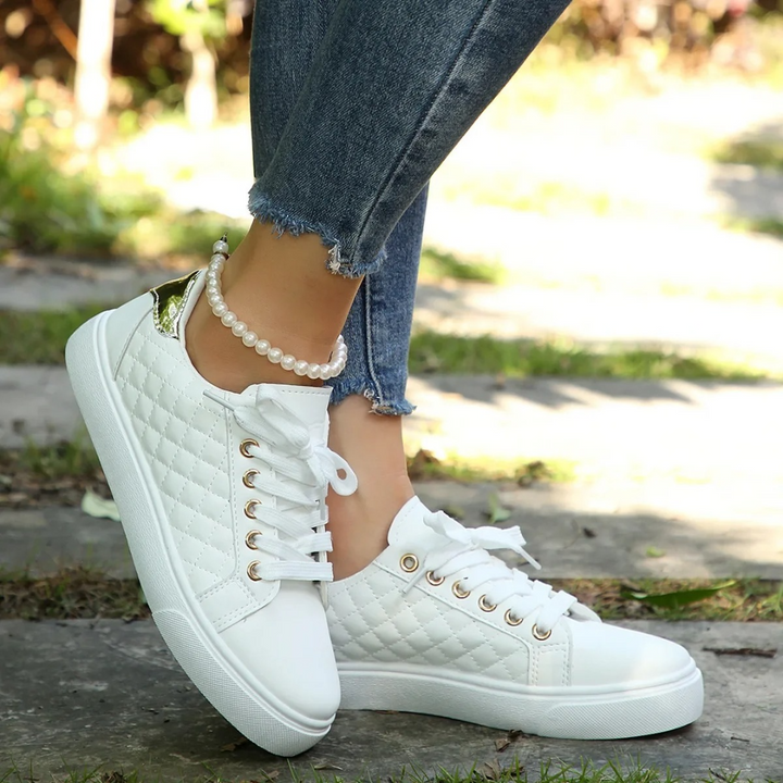 Marie | Damen Niedrige Gesteppten Walkingsneaker