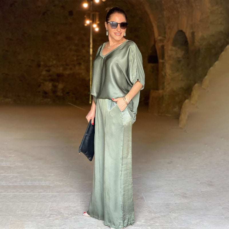 Rita | Damen Eleganter Lockerer Satin Jumpsuit - Elle Zürich