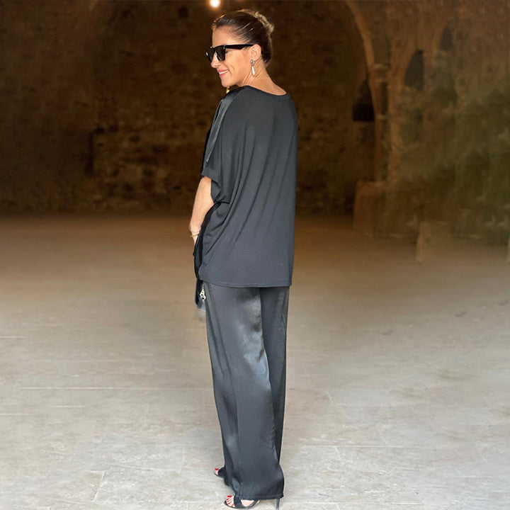 Rita | Damen Eleganter Lockerer Satin Jumpsuit - Elle Zürich
