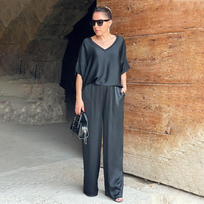 Rita | Damen Eleganter Lockerer Satin Jumpsuit - Elle Zürich