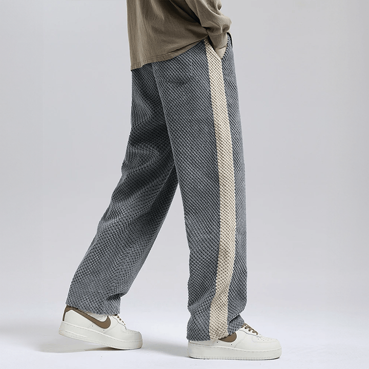 Rainer | Bequeme Herrenhose mit weitem Bein - Elle Zürich