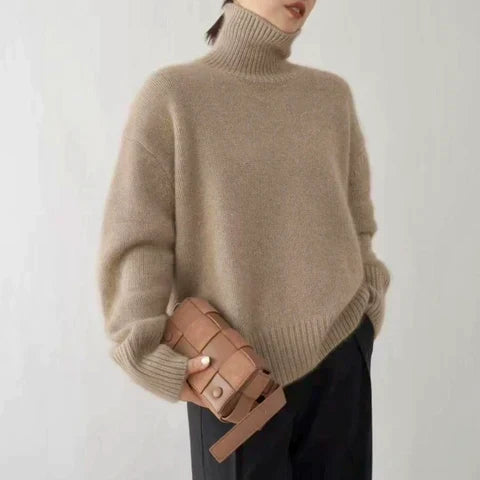 Laura | Eleganter Rollkragenpullover für Damen - Elle Zürich